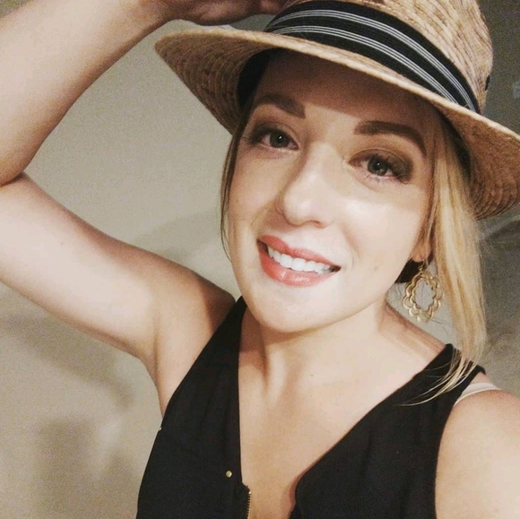 trista_blue